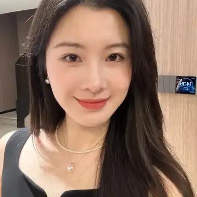 梁雅